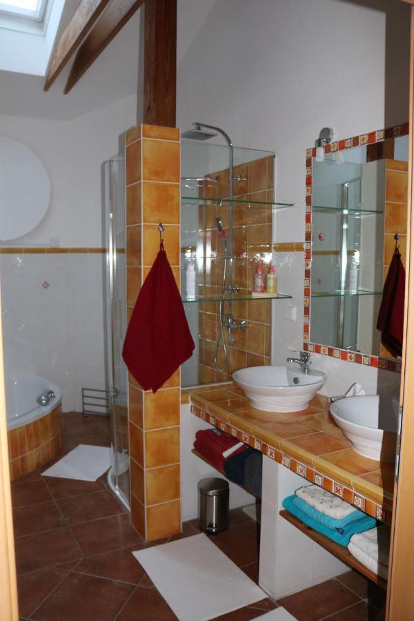 Helle, Offene Dachgeschosswohnung Mit Terrasse Oberloisdorf Εξωτερικό φωτογραφία